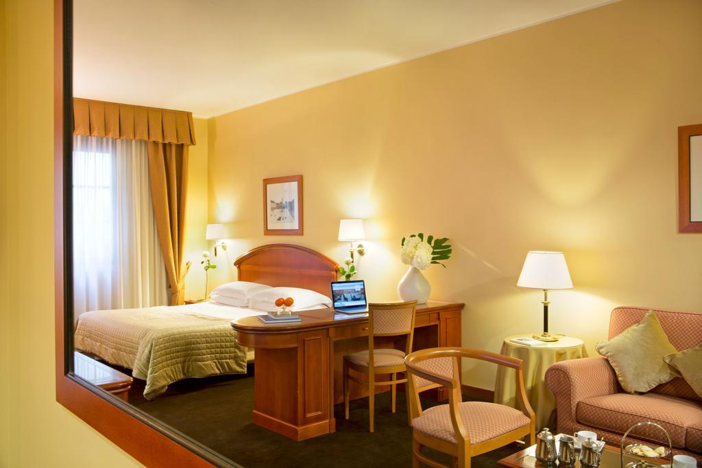 Starhotels Majestic